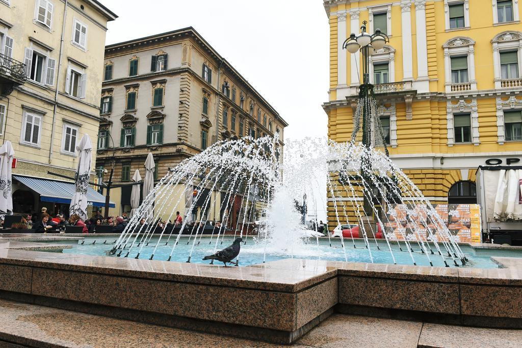 Riva Rooms Rijeka Luaran gambar